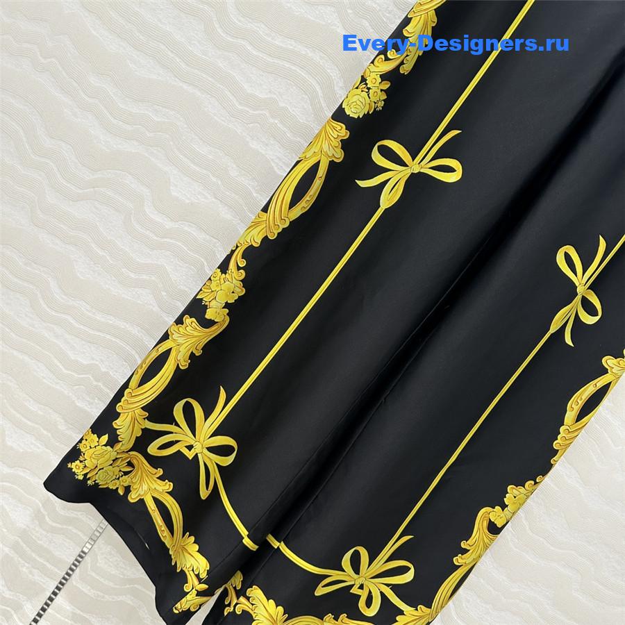 Versace Cameo Print Silk Pants