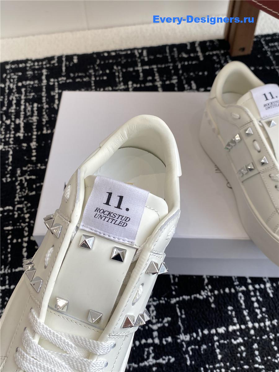 Va1e*ntin0 garavani rockstud white leather flatform sneakers