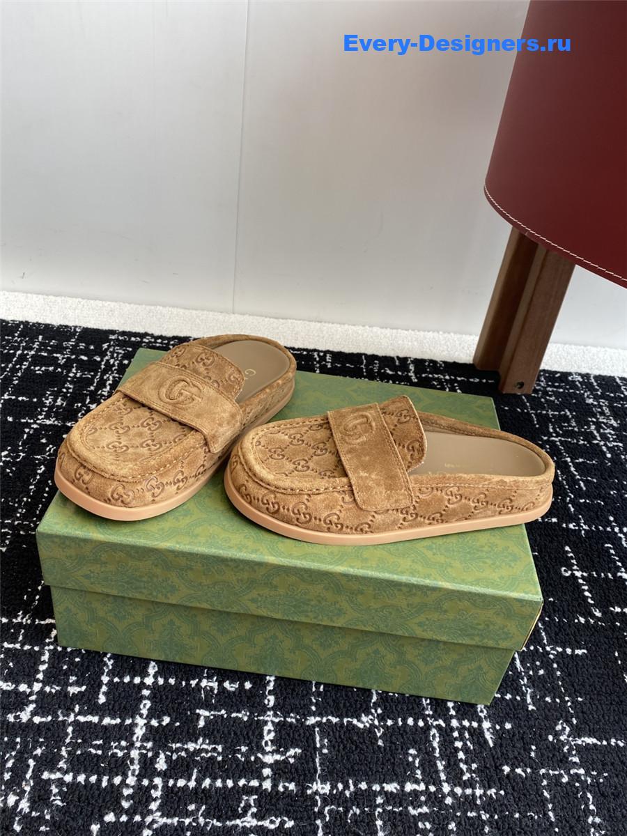 Gvc*1 celia gg suede mules brown