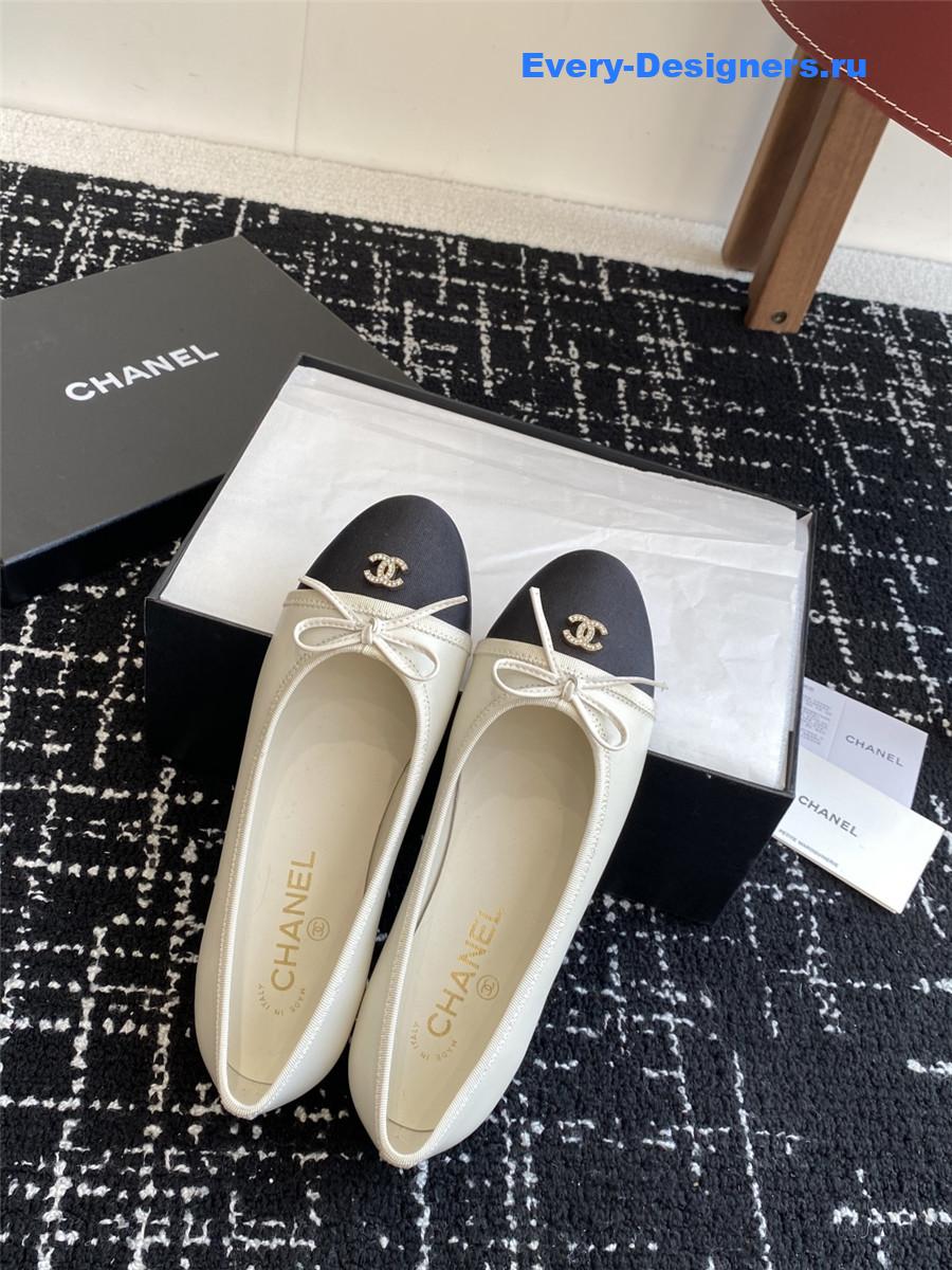 Ch**el cc embroidered ballet flats