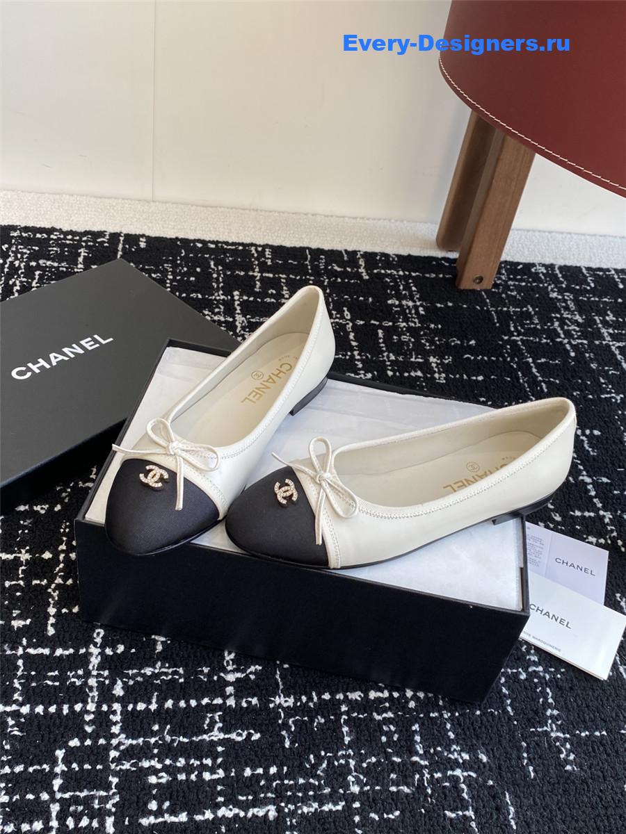 Ch**el cc embroidered ballet flats