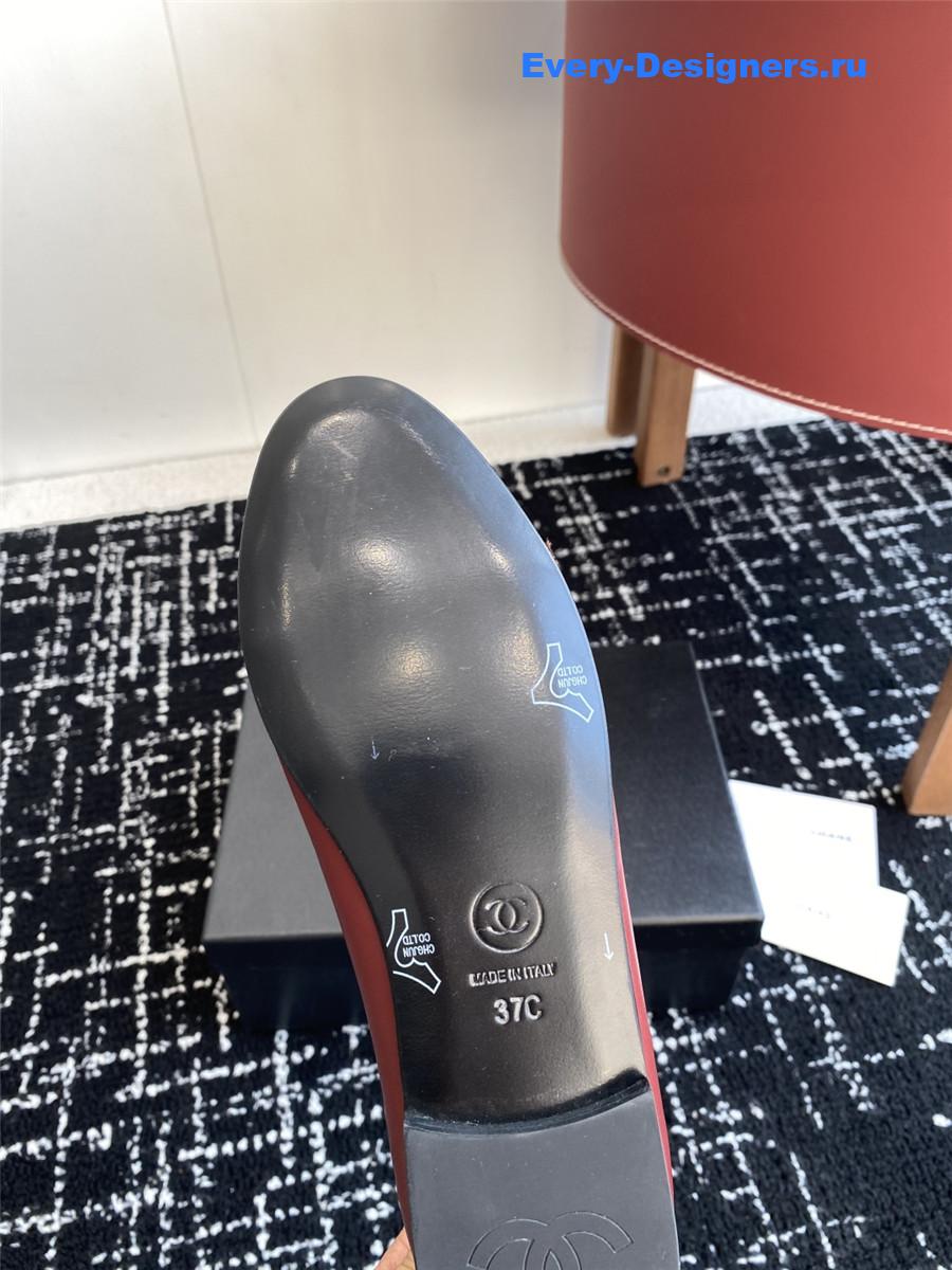 Ch**el burgundy cc embroidered ballet flats