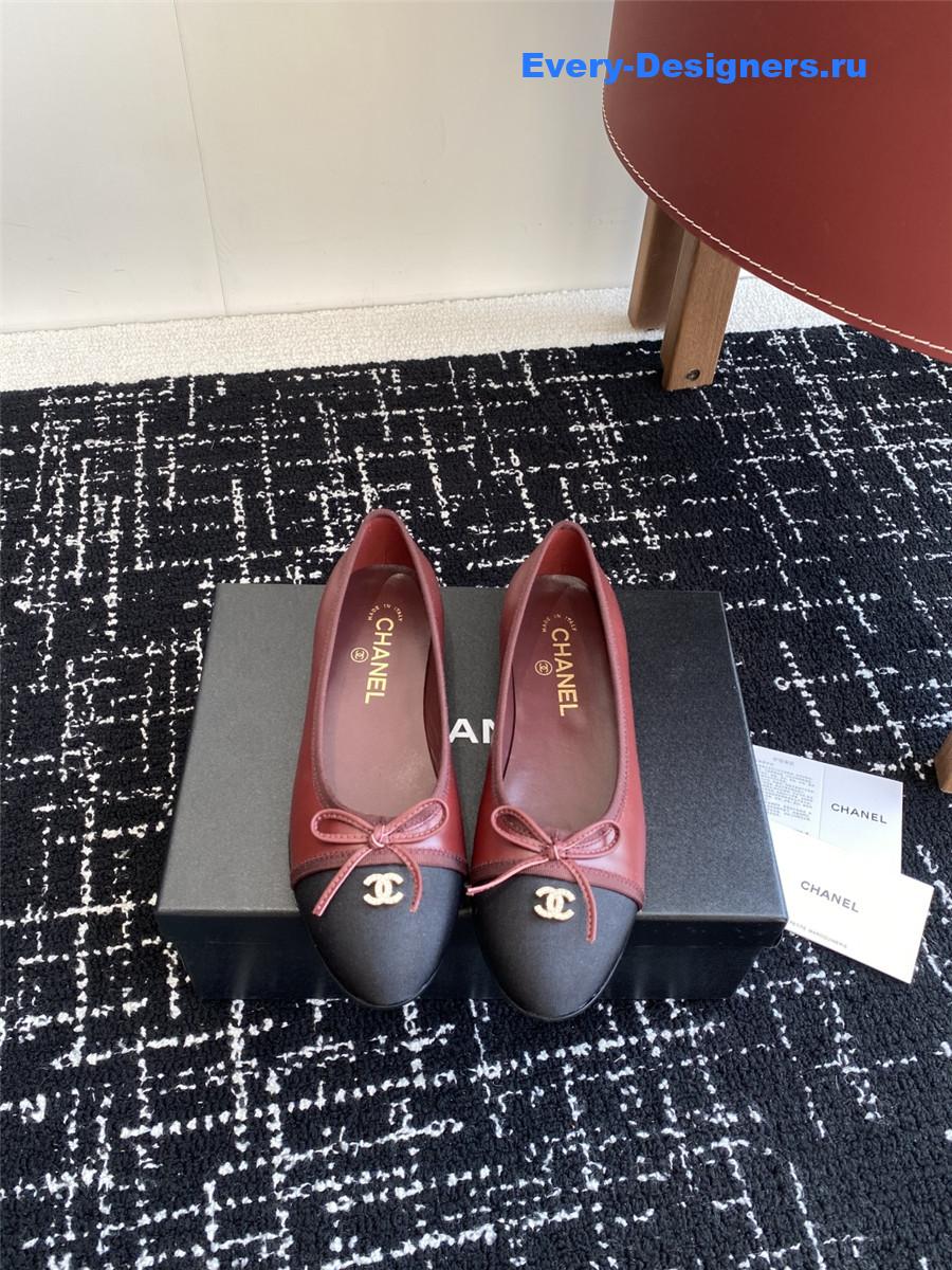 Ch**el burgundy cc embroidered ballet flats