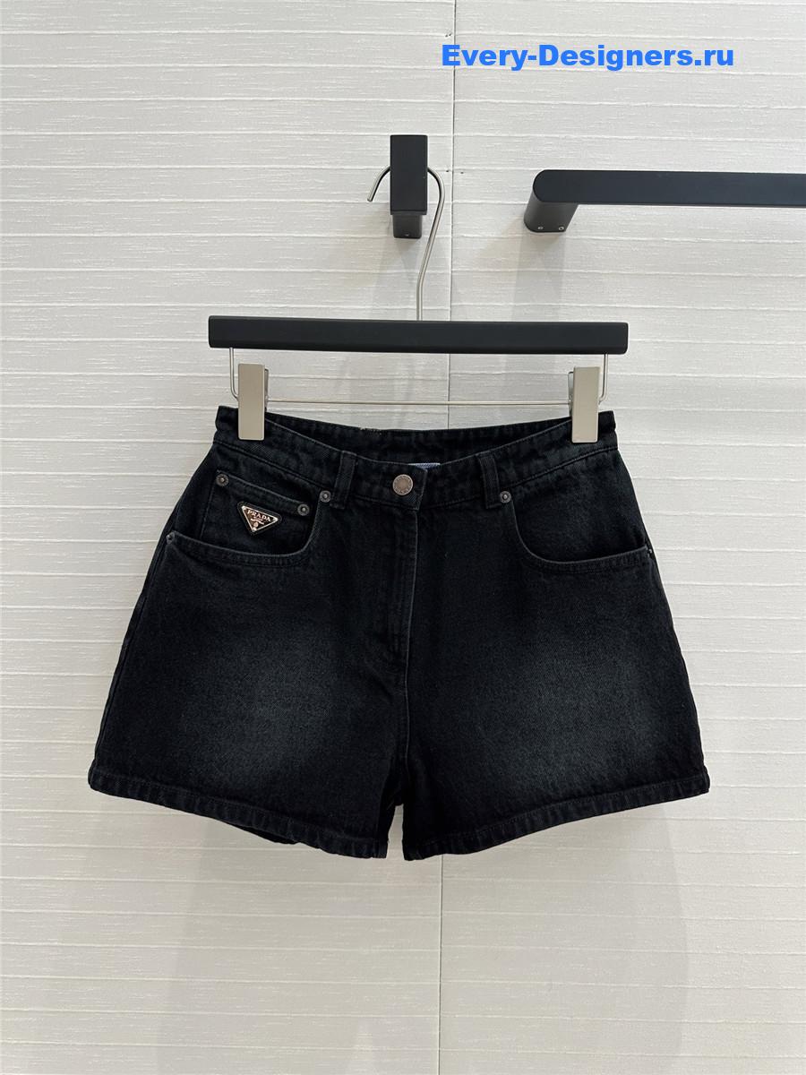 Pra*a bull denim shorts black