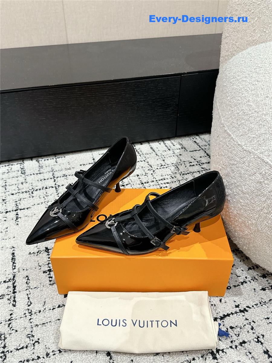 l0vis Vvtt0n 6am pointed toe heels