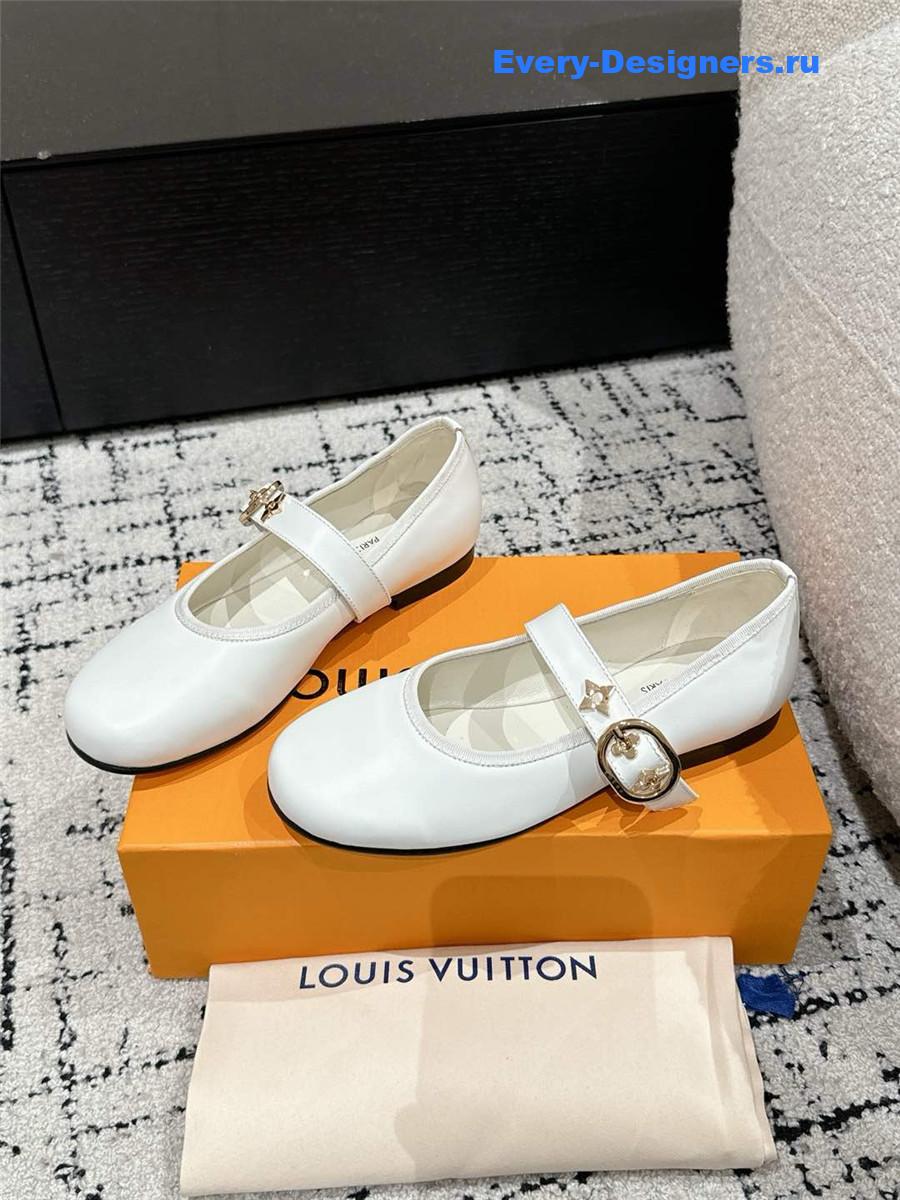 l0vis Vvtt0n romy flat ballerina white