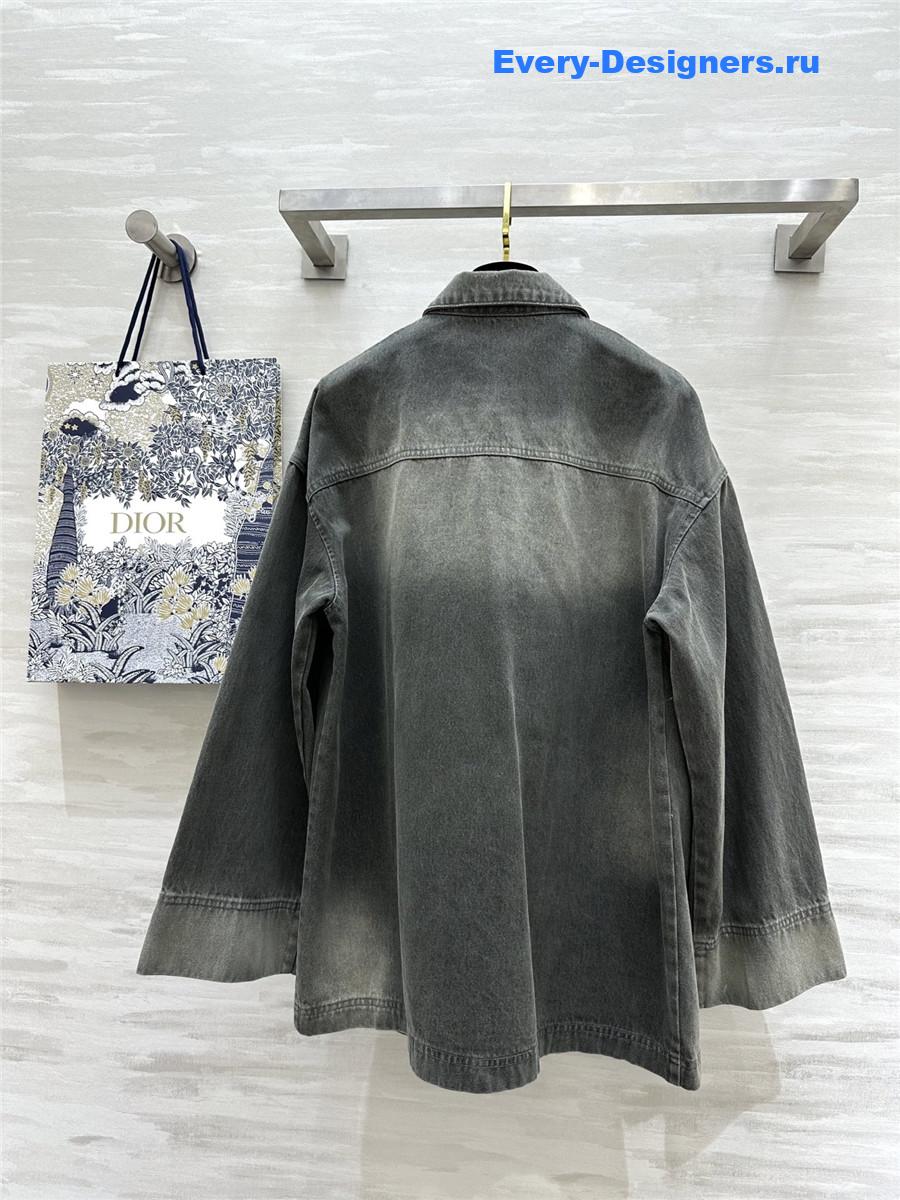 D10r grey distressed denim jacket