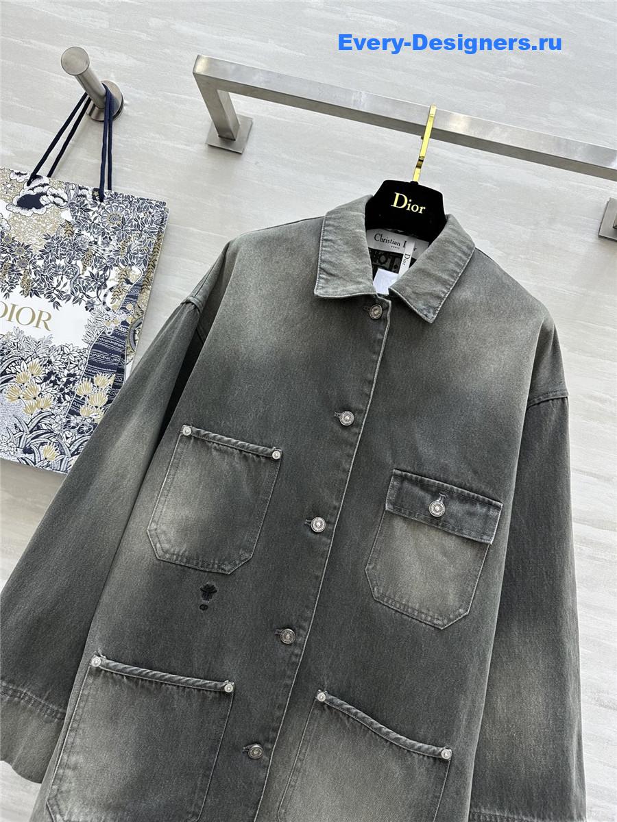 D10r grey distressed denim jacket