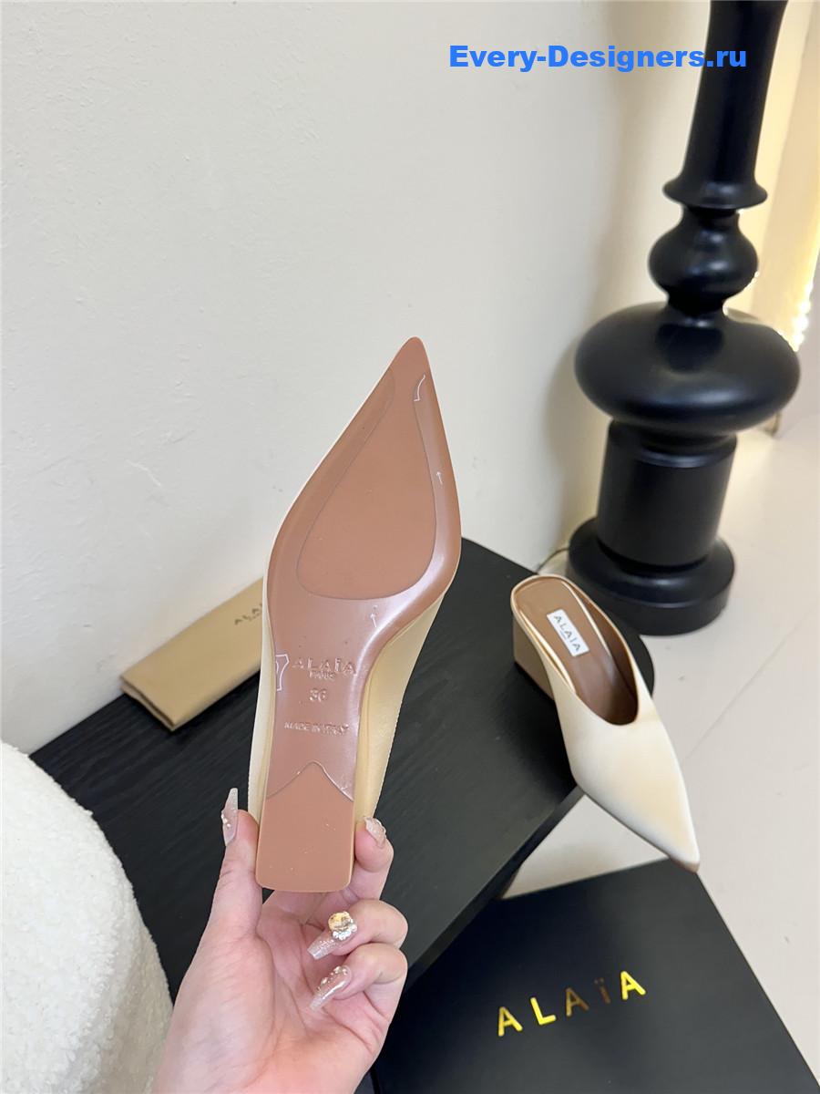 Alaia 75mm Satin-Finish Mules Beige