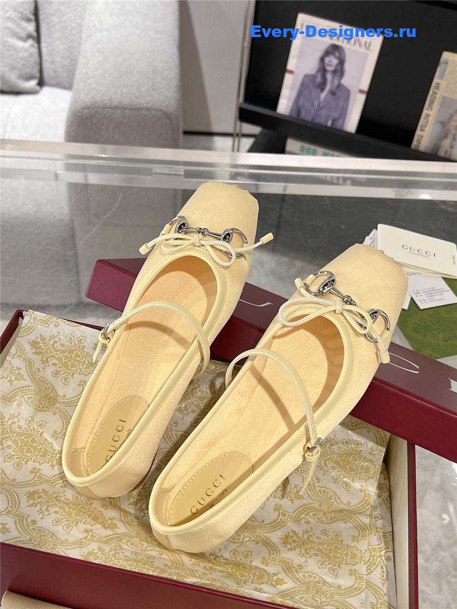 Gvc*1 horsebit ballet flat beige