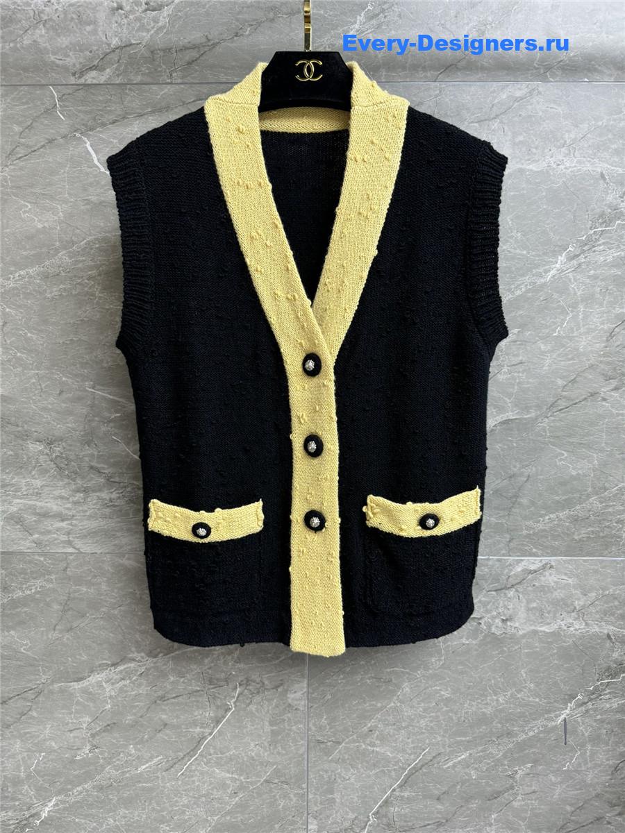 Ch**el v-neck tweed colorblock vest