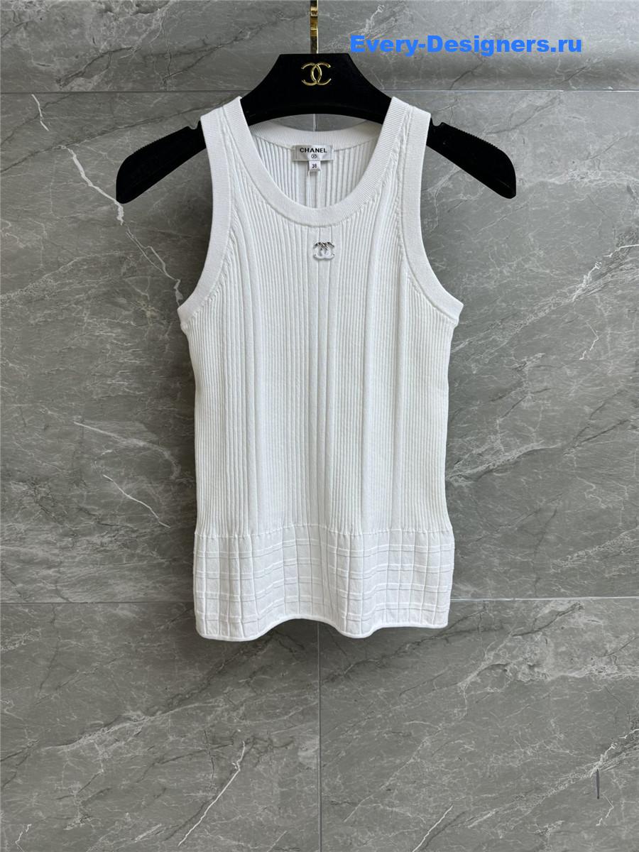 Ch**el white knitted vest