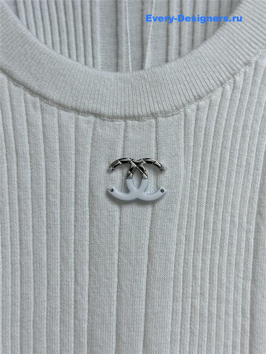 Ch**el white knitted vest