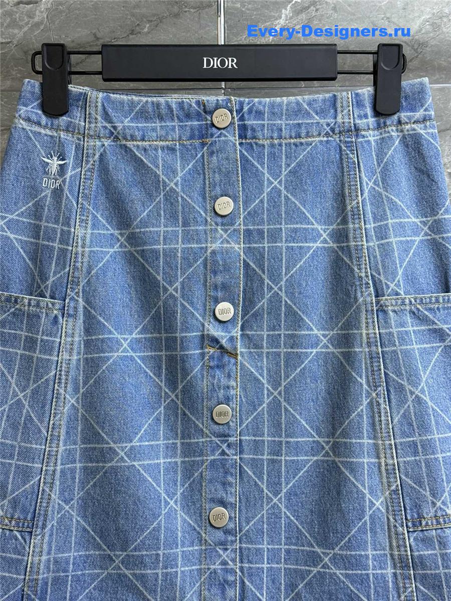 D10r blue check denim skirt