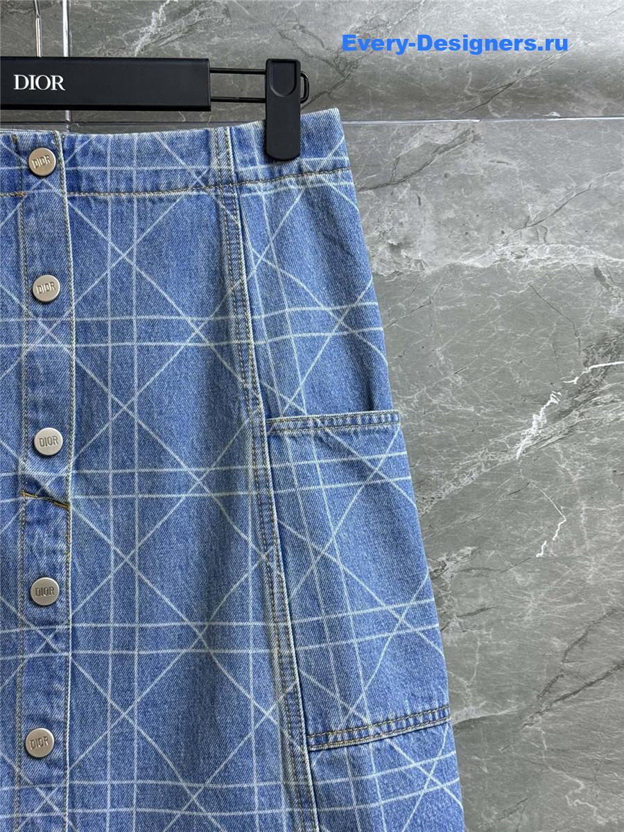 D10r blue check denim skirt