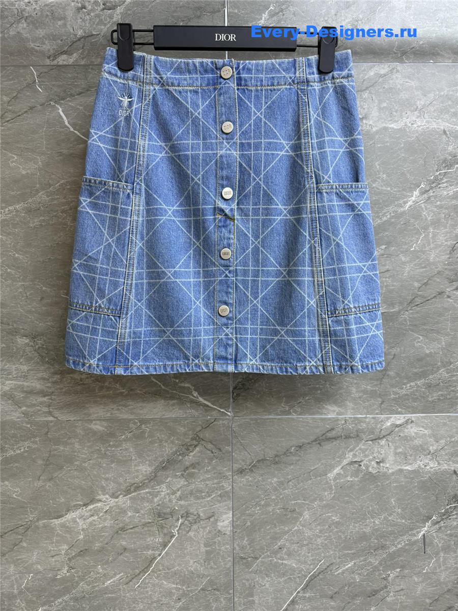 D10r blue check denim skirt