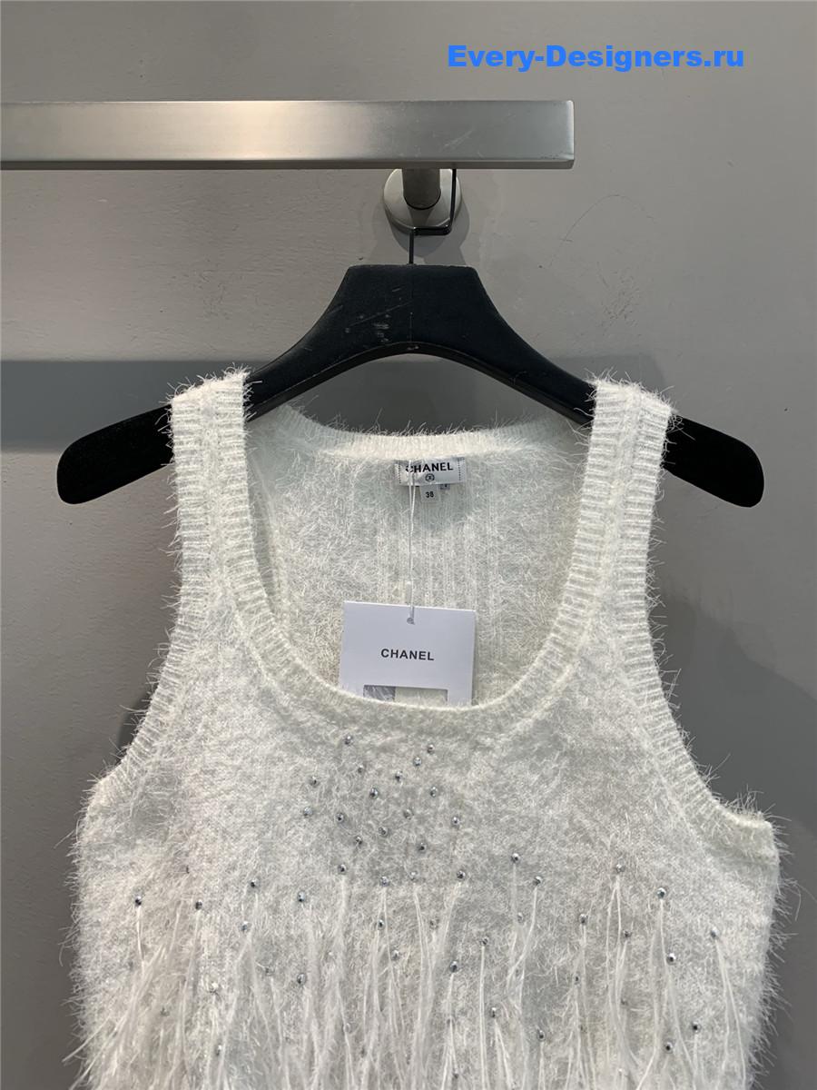 Ch**el white feather cashmere vest