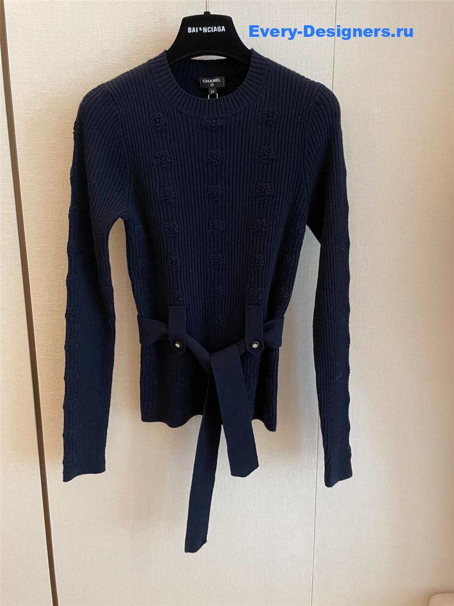 Ch**el black knitted sweater