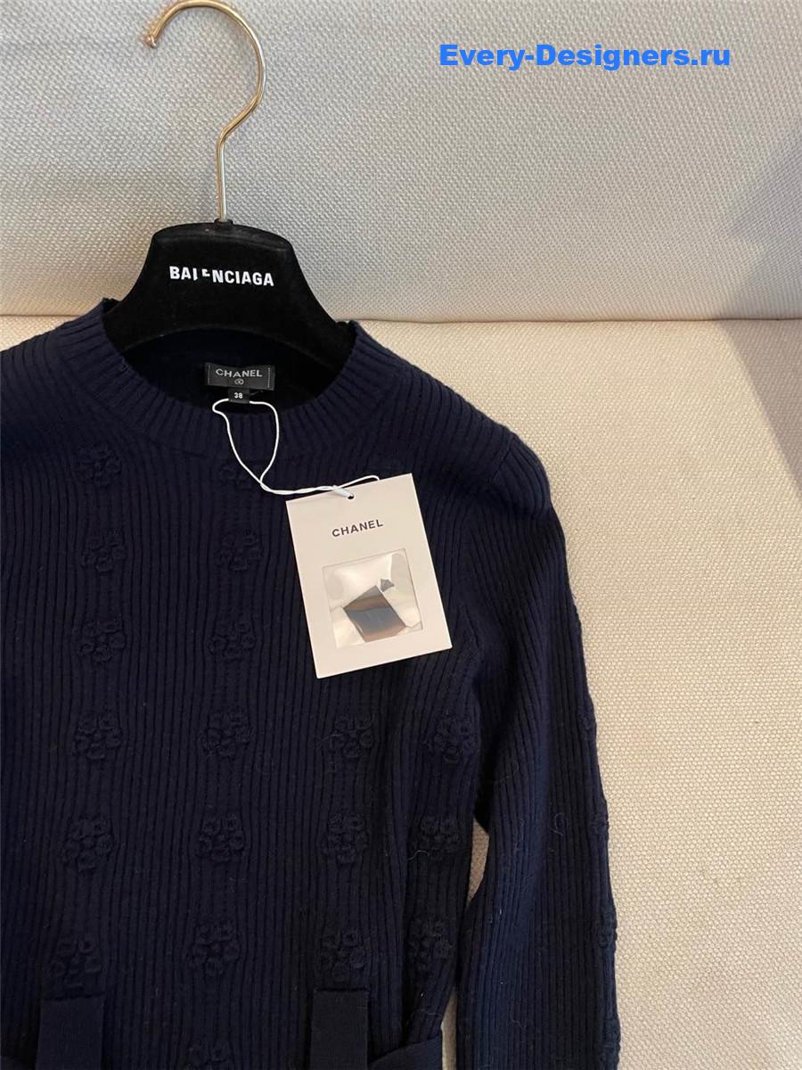 Ch**el black knitted sweater