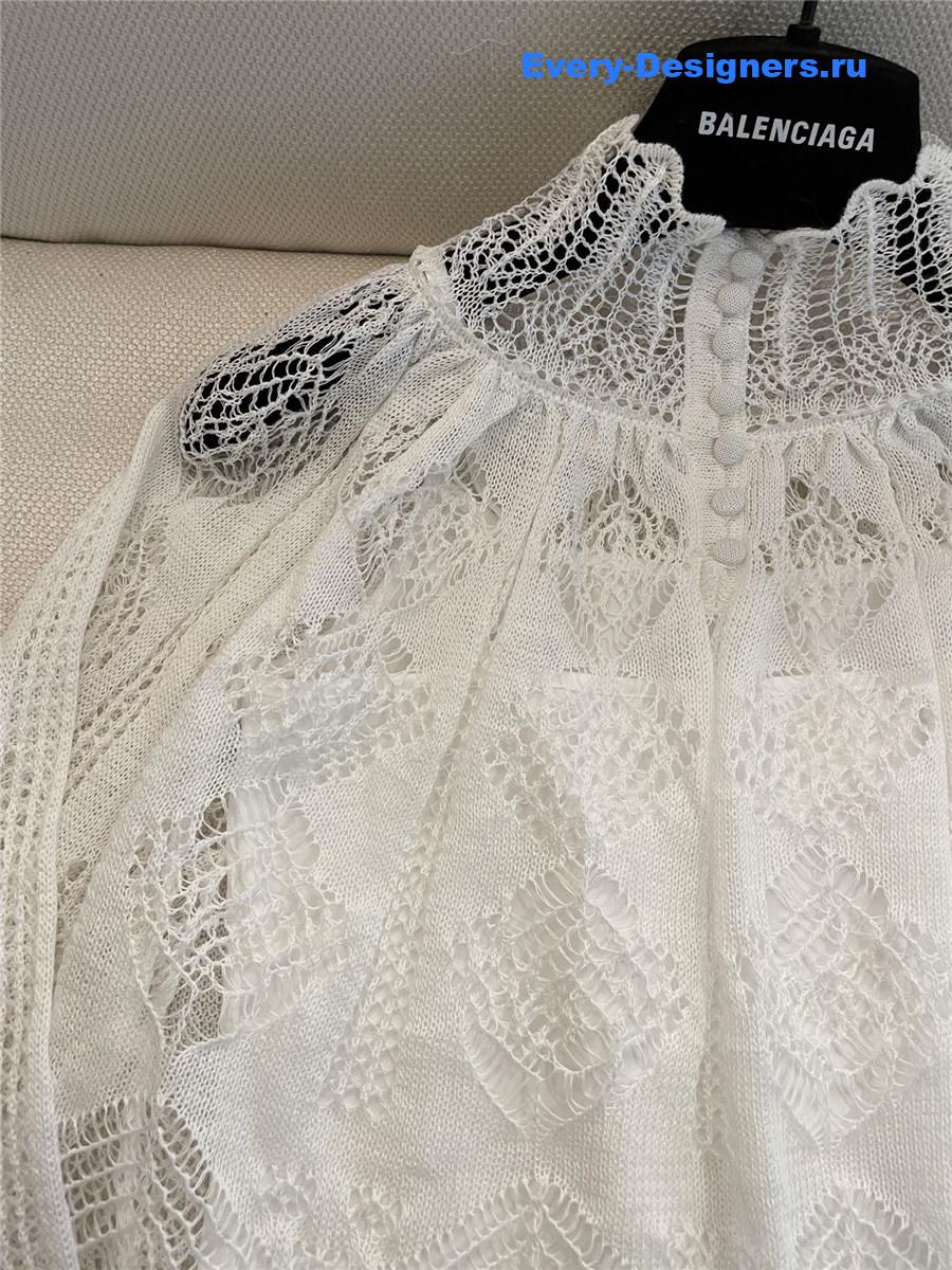 D10r white hollow lace top