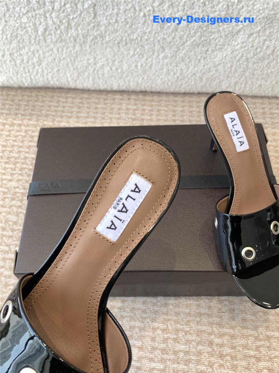 Alaia Oeillets Grommet Patent Leather Sandals Black