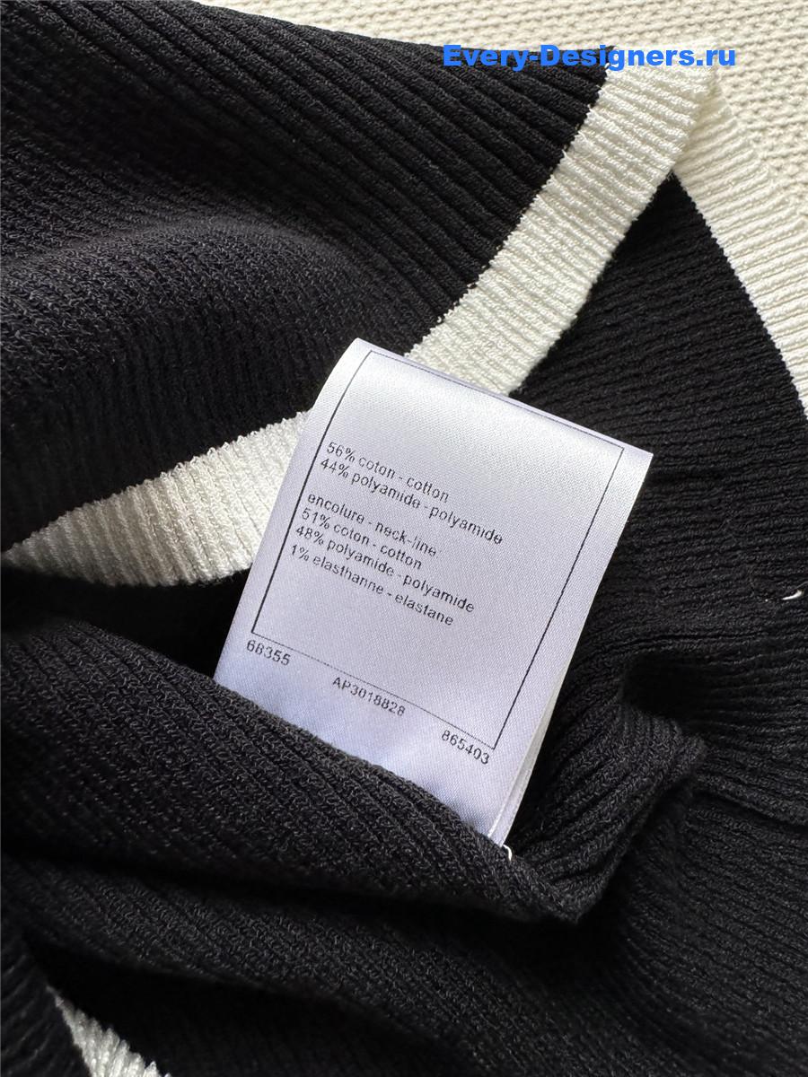 Ch**el u-neck knitted vest