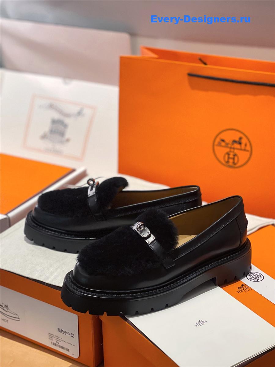 H**me5 black icone loafer women