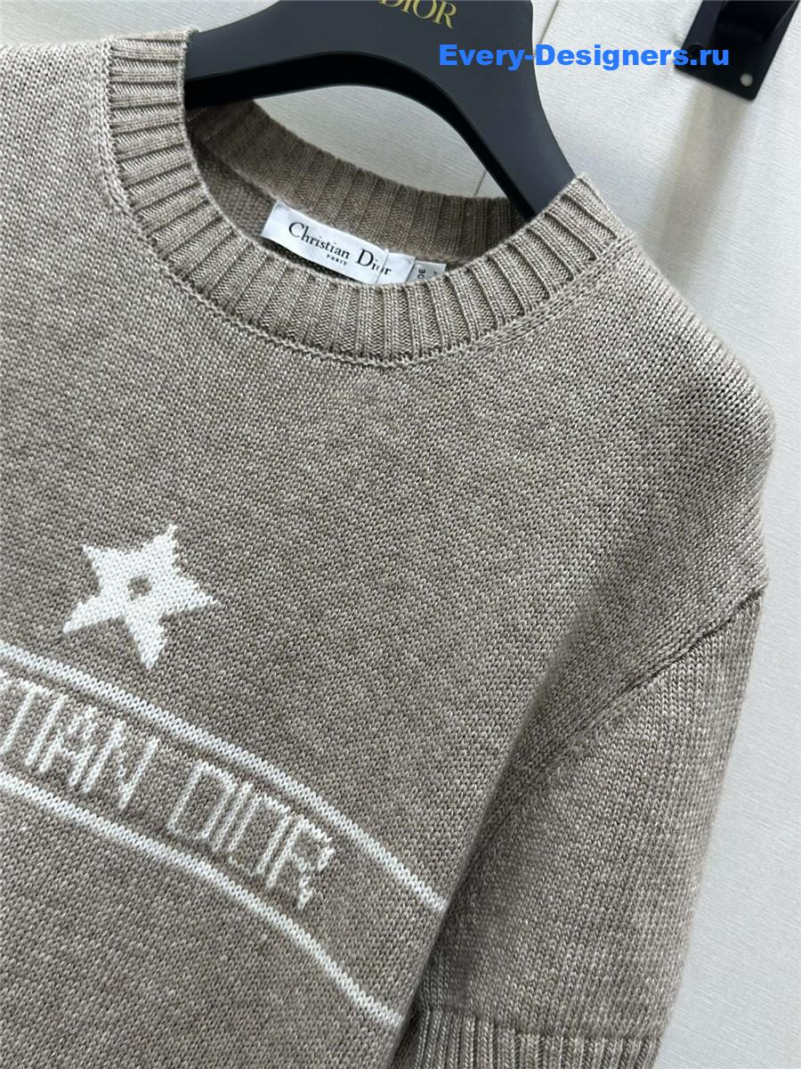 D10r jacquard knit short sleeve top brown