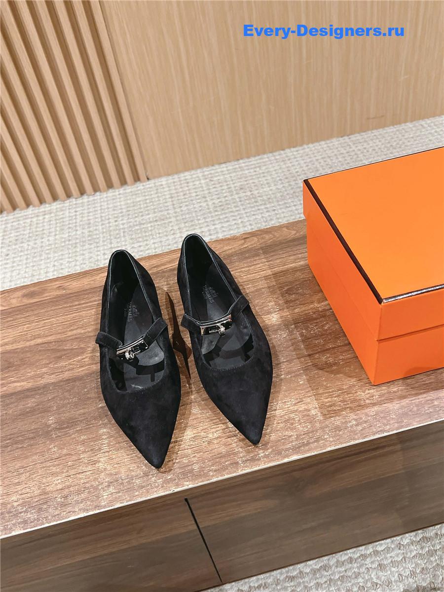 H**me5 black suede ballet flats for women