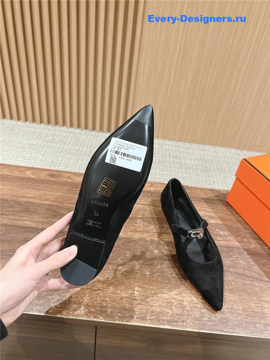 H**me5 black suede ballet flats for women