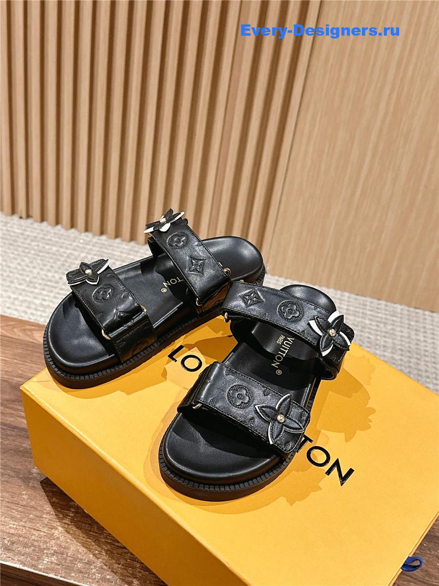 l0vis Vvtt0n lv sunset flat comfort mule in black