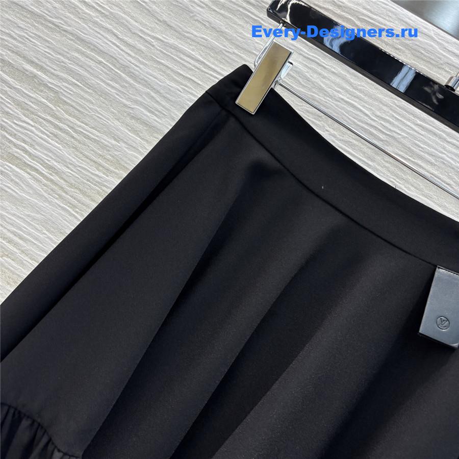 l0vis Vvtt0n ruffle hem dress