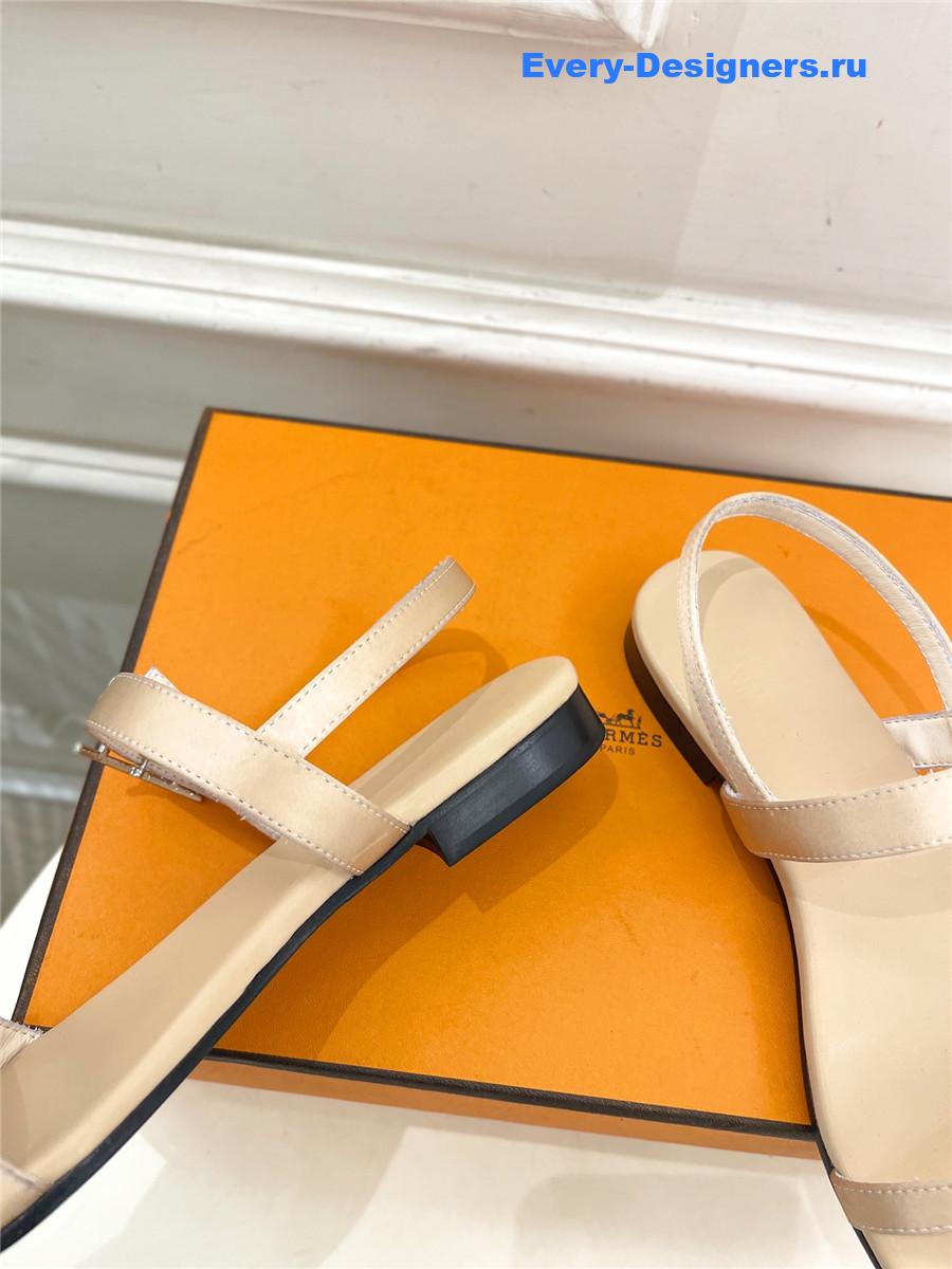 H**me5 crystal strap sandals beige