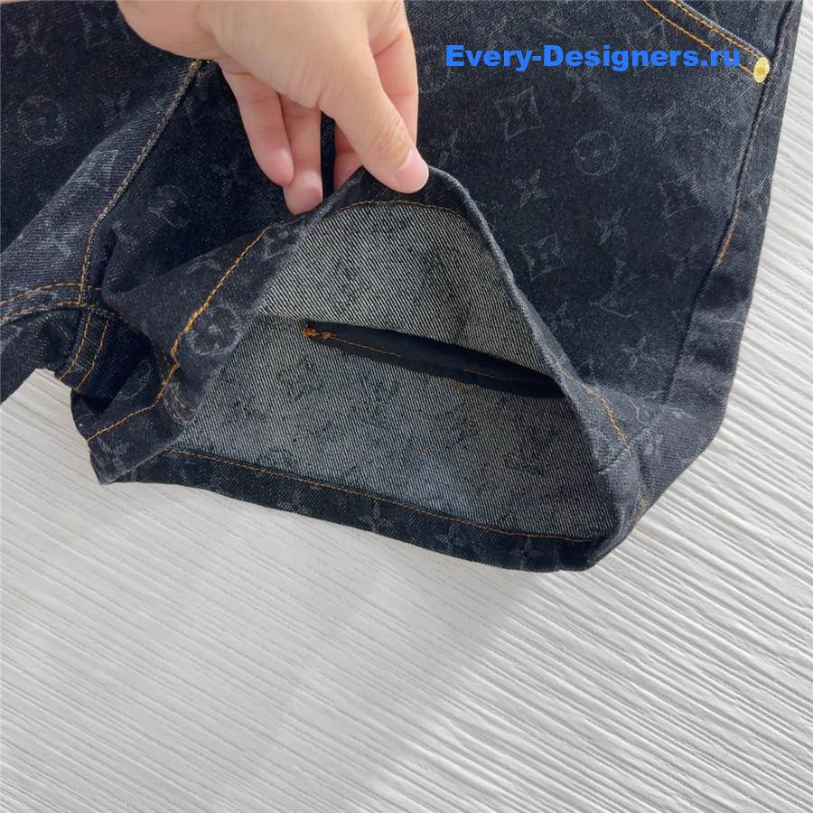 l0vis Vvtt0n monogram black denim shorts