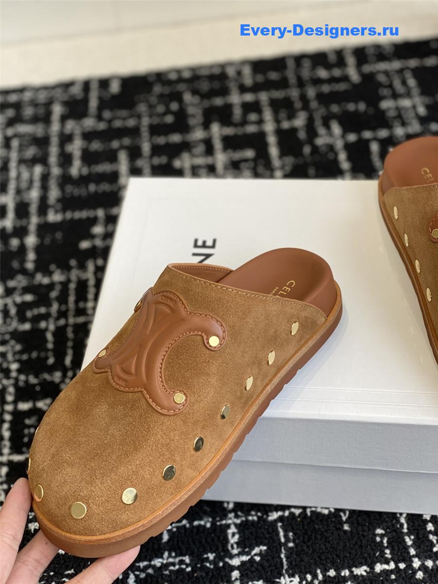 Ce1i*e brown suede pitea clogs