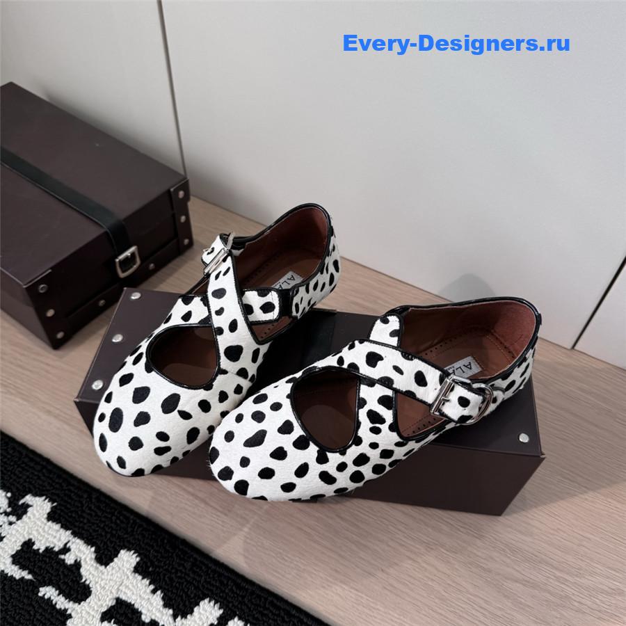 Alaïa White Leopard Flats