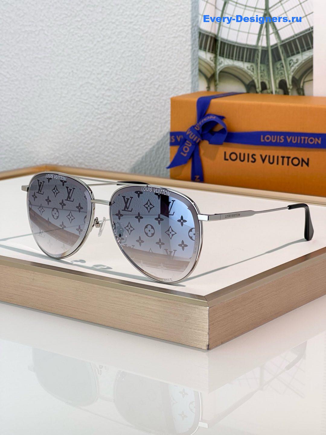 l0vis Vvtt0n z2625u square sunglasses