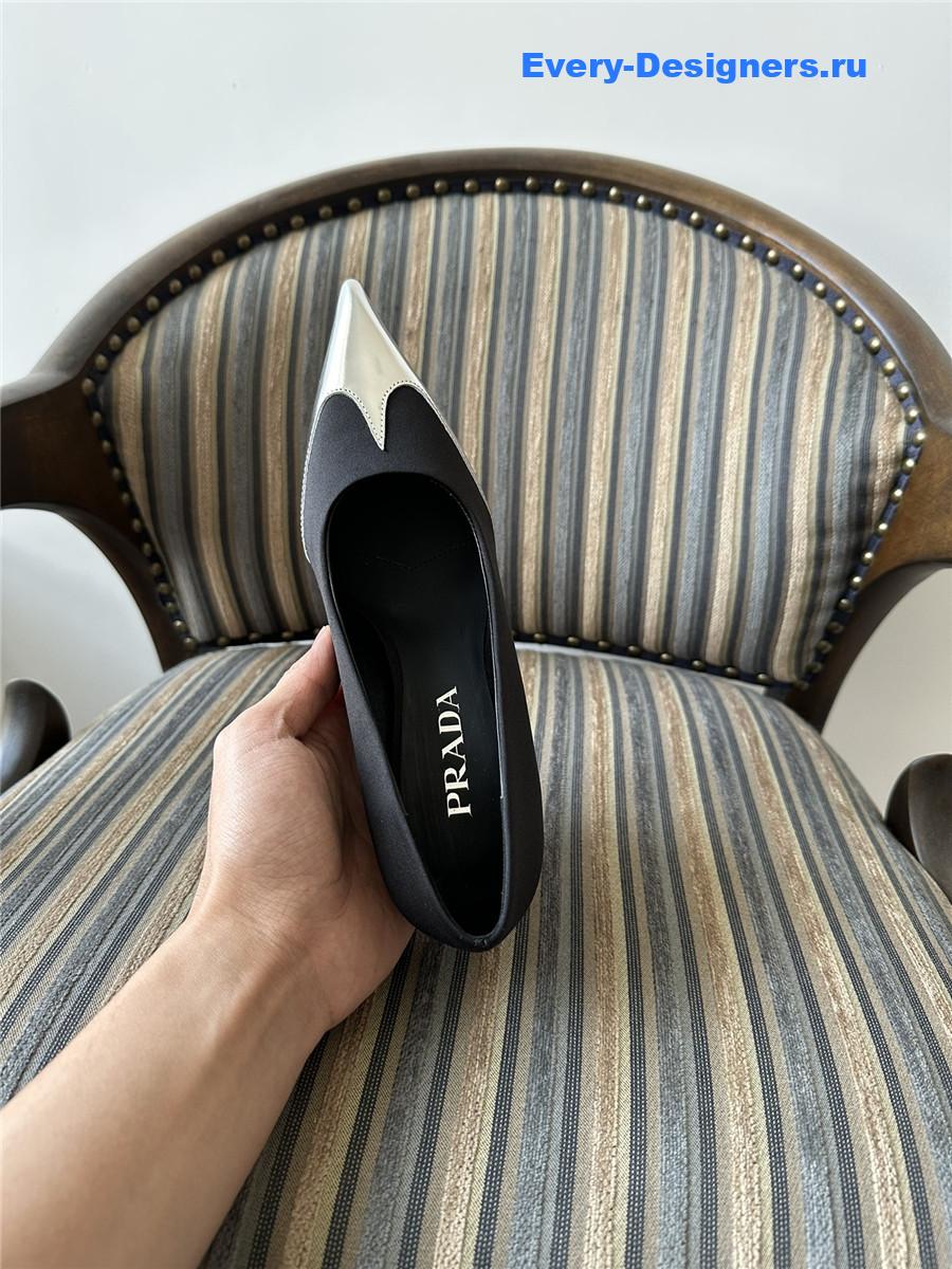 Pra*a black pointed toe pumps