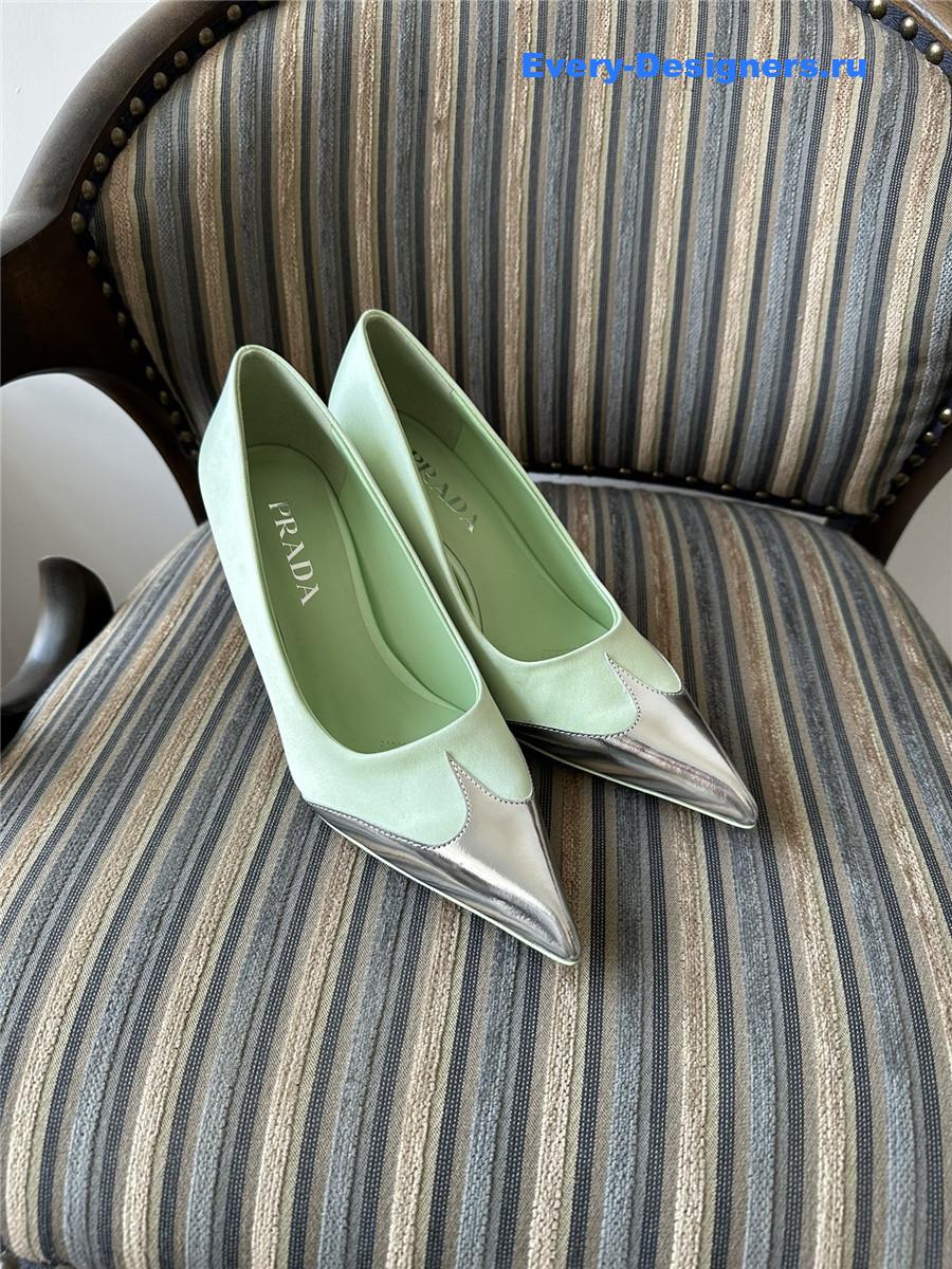 Pra*a green pointed toe pumps