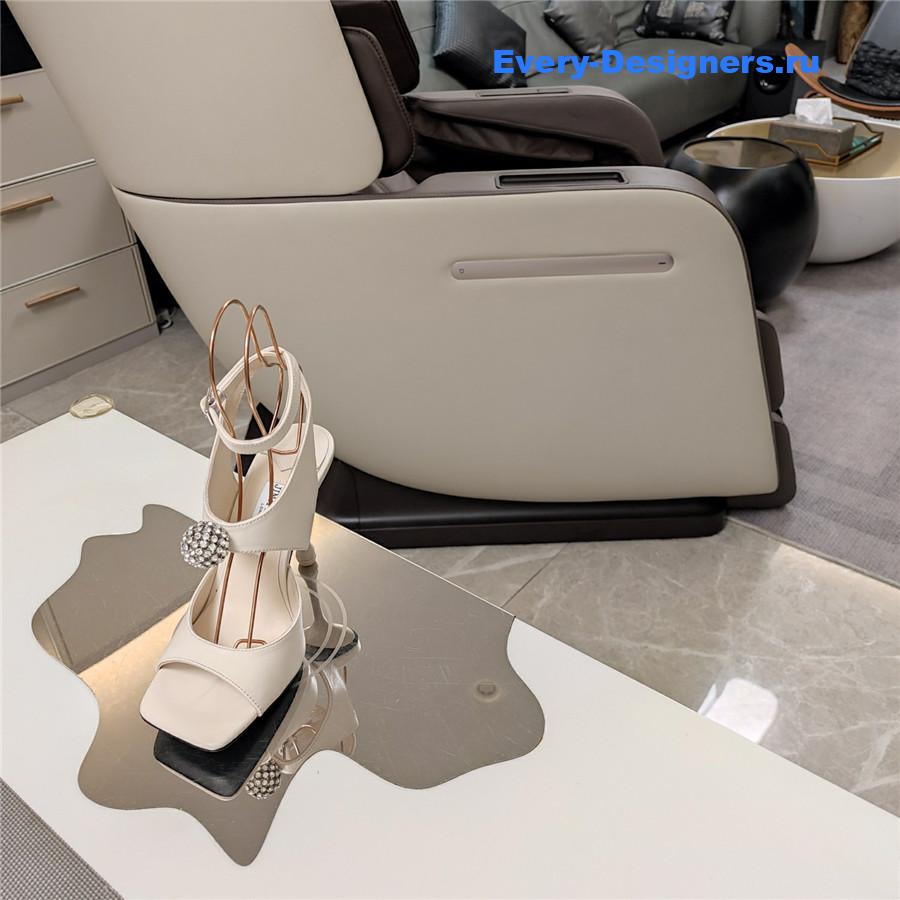 J1m*y Ch00 orb 95 beige velvet sandals