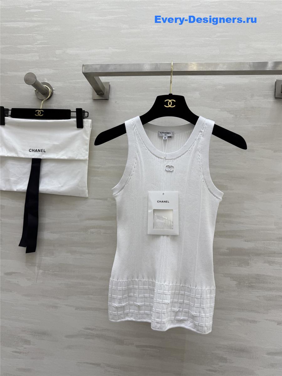 Ch**el cc crew neck vest