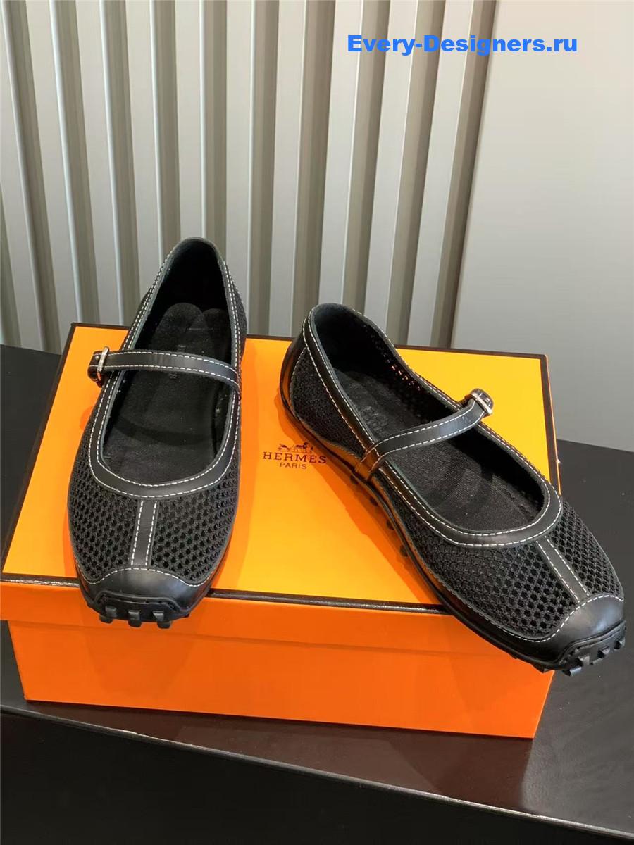 H**me5 kichu black ballet flats