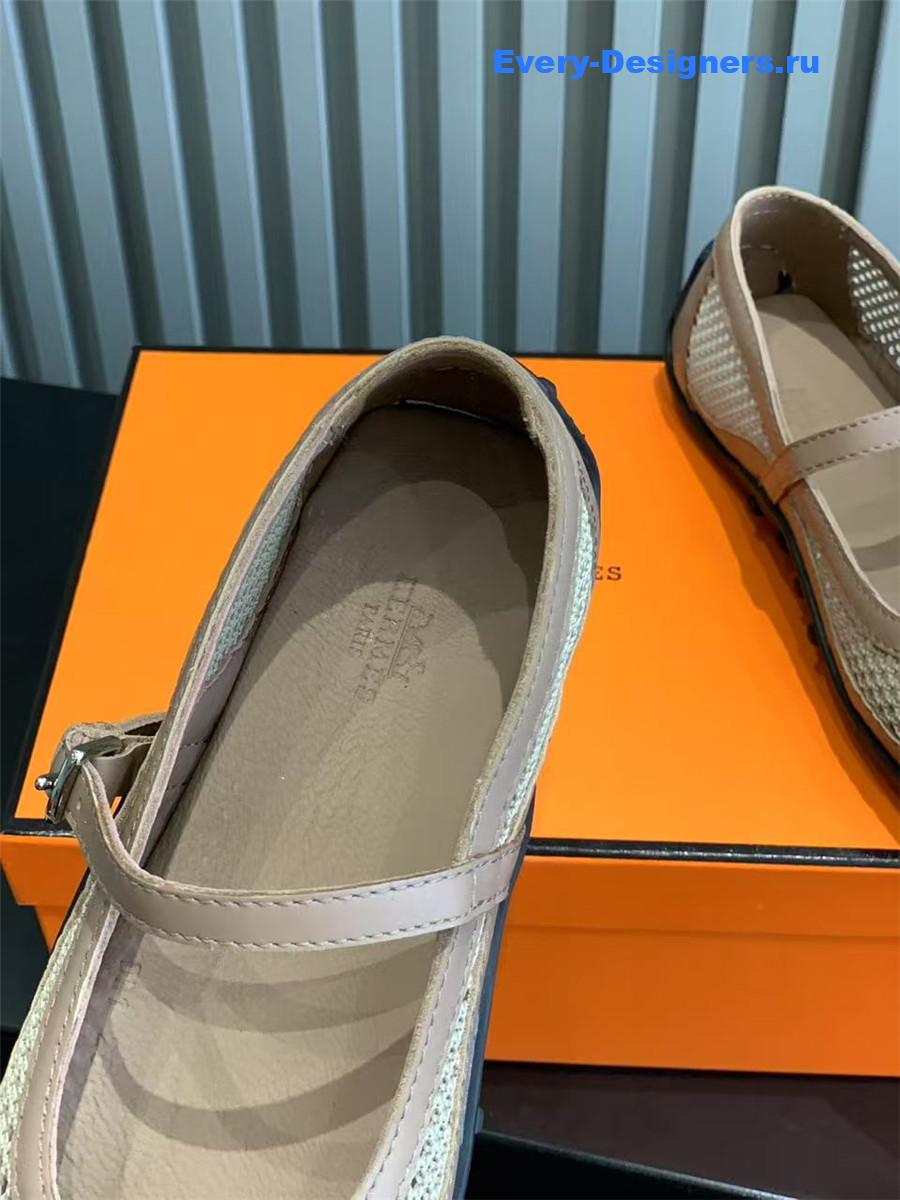 H**me5 kichu beige ballet flats