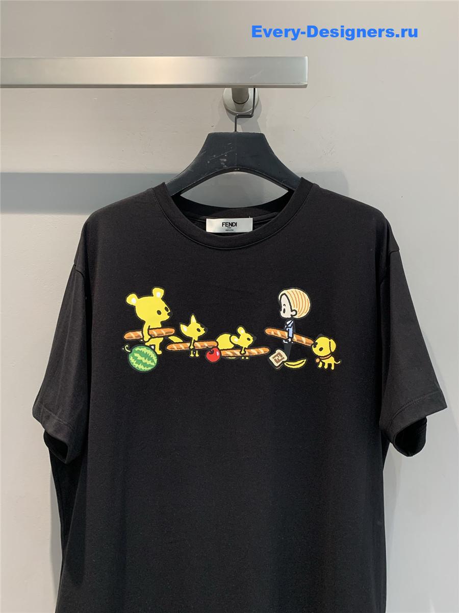 F**di silvia and the baguette tee