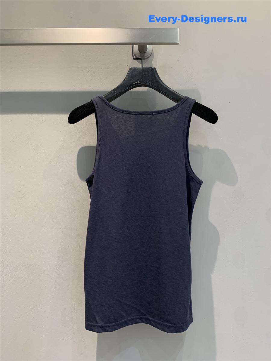 Ch**el navy sleeveless vest