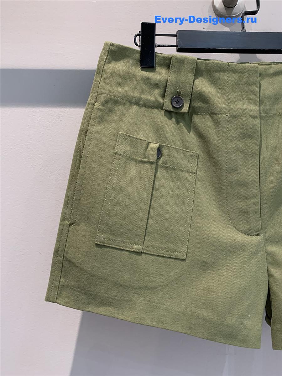 Pra*a green cargo shorts