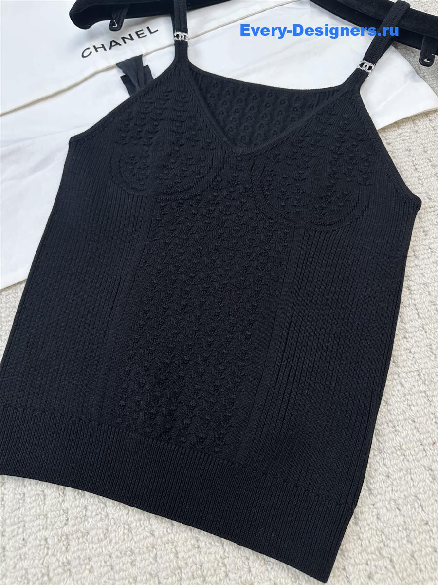 Ch**el black crop sweater tank