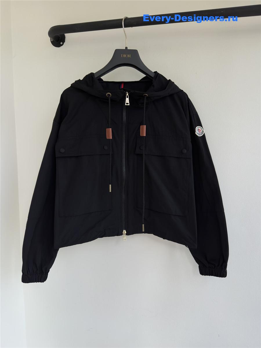 Moncler Sauvan Zip-Up Black Hooded Parka
