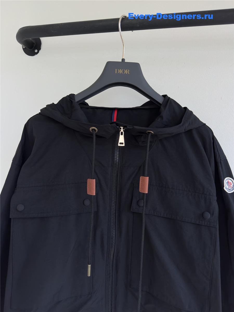 Moncler Sauvan Zip-Up Black Hooded Parka