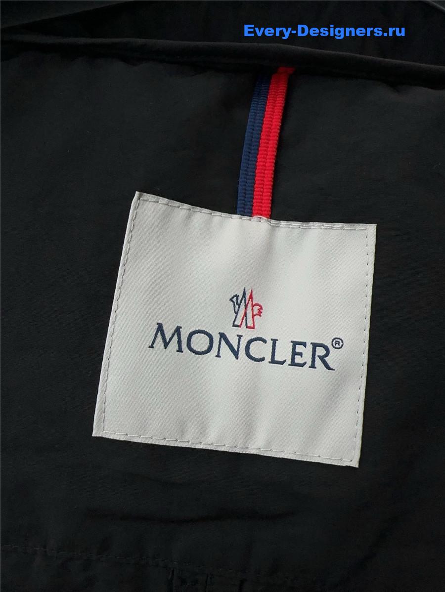 Moncler Sauvan Zip-Up Black Hooded Parka